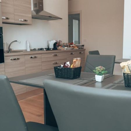 Guesthouse Aschenez Ρέτζιο ντι Καλάμπρια Εξωτερικό φωτογραφία