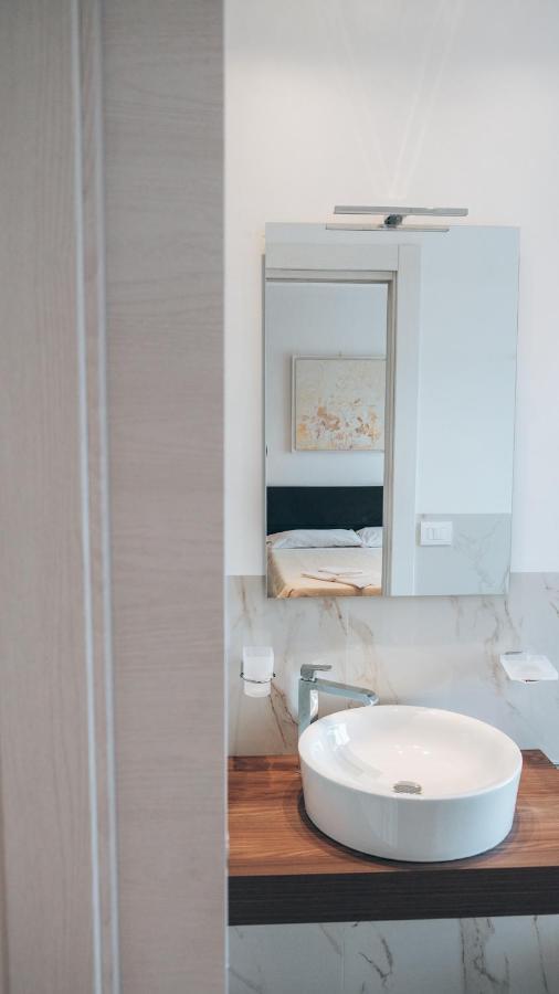 Guesthouse Aschenez Ρέτζιο ντι Καλάμπρια Εξωτερικό φωτογραφία