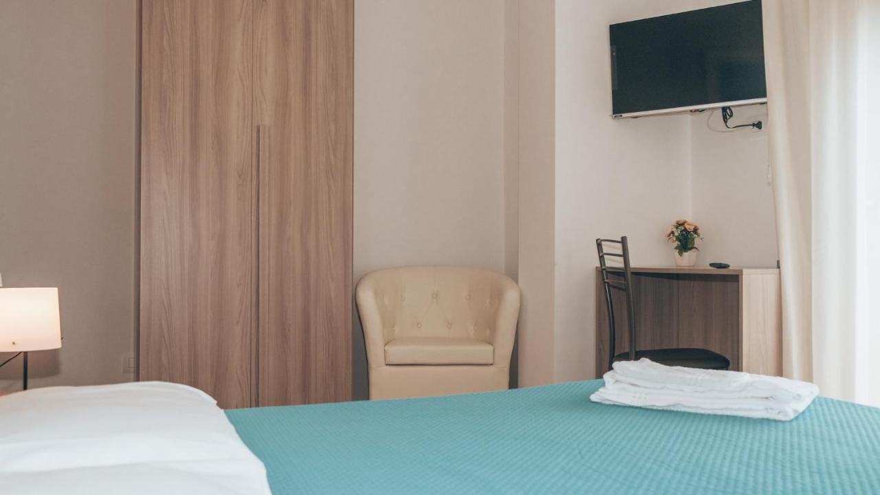 Guesthouse Aschenez Ρέτζιο ντι Καλάμπρια Εξωτερικό φωτογραφία